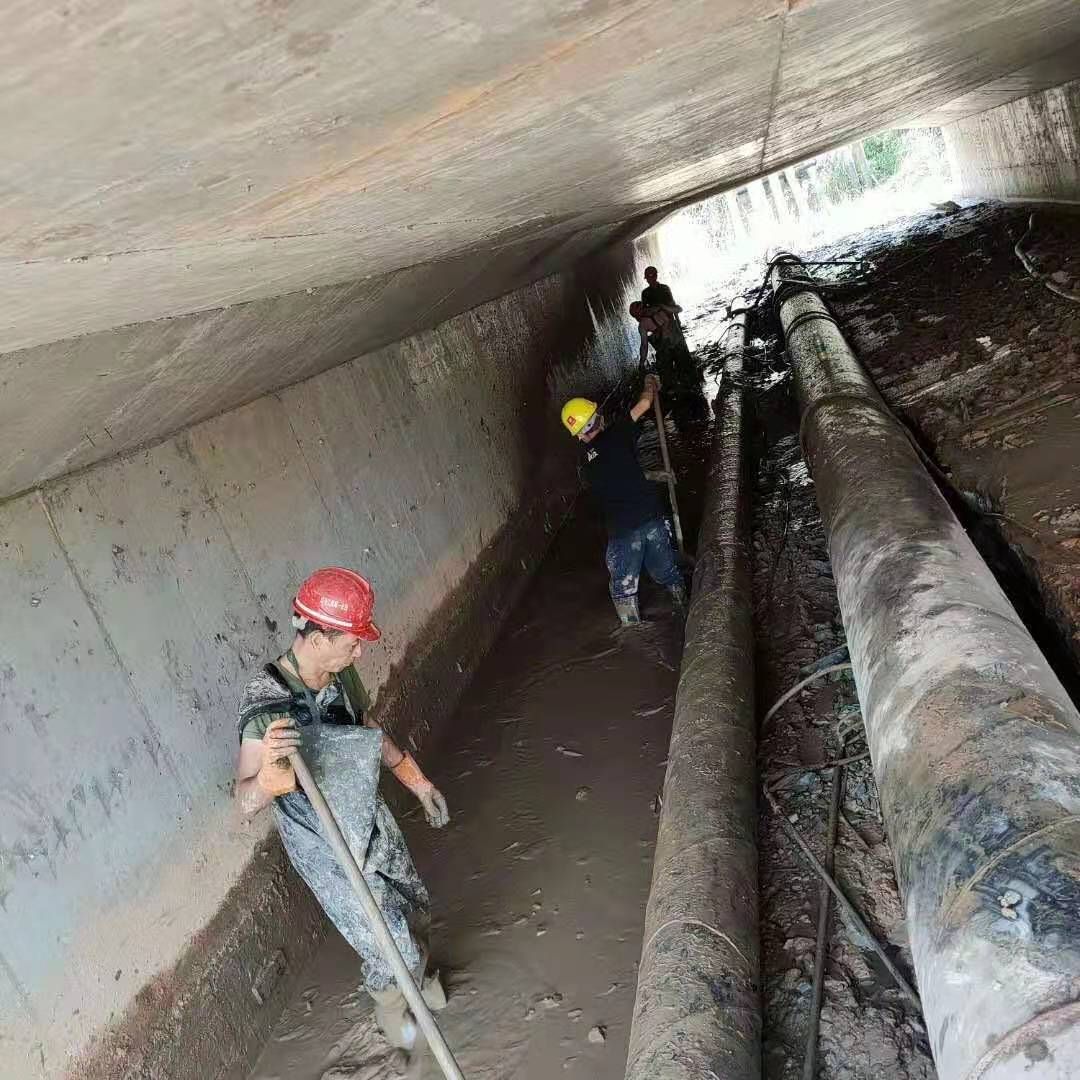 思礼镇工业管道清淤